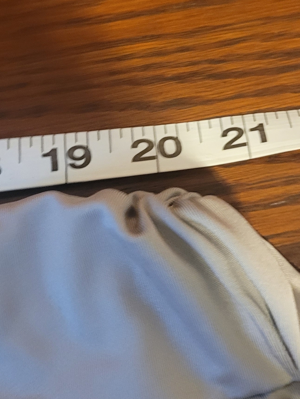 Soft Stretch Grey Capris - Ruched Hem Cropped Leggings - Plus Size 5XL - Picture 4 of 6